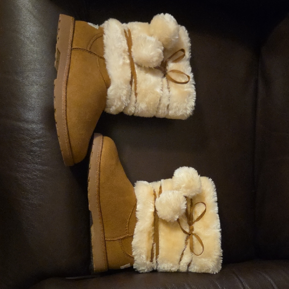 Kids Faux Fur Pom-Pom Winter Boots - Chestnut